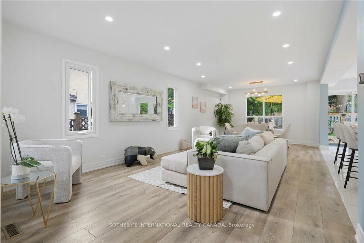 4104, Credit Pointe, East Credit, Mississauga