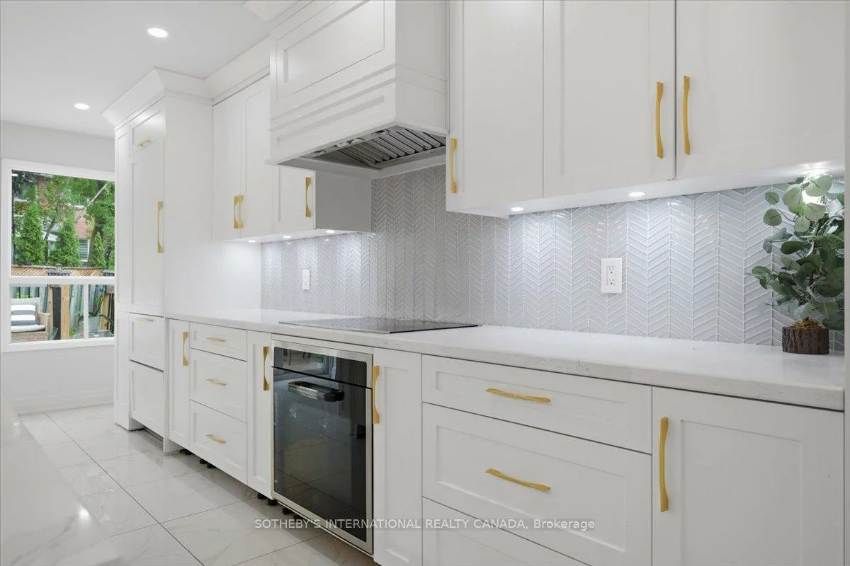 4104, Credit Pointe, East Credit, Mississauga