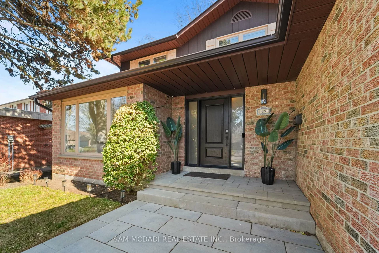 1653, Sherwood Forrest, Sheridan, Mississauga
