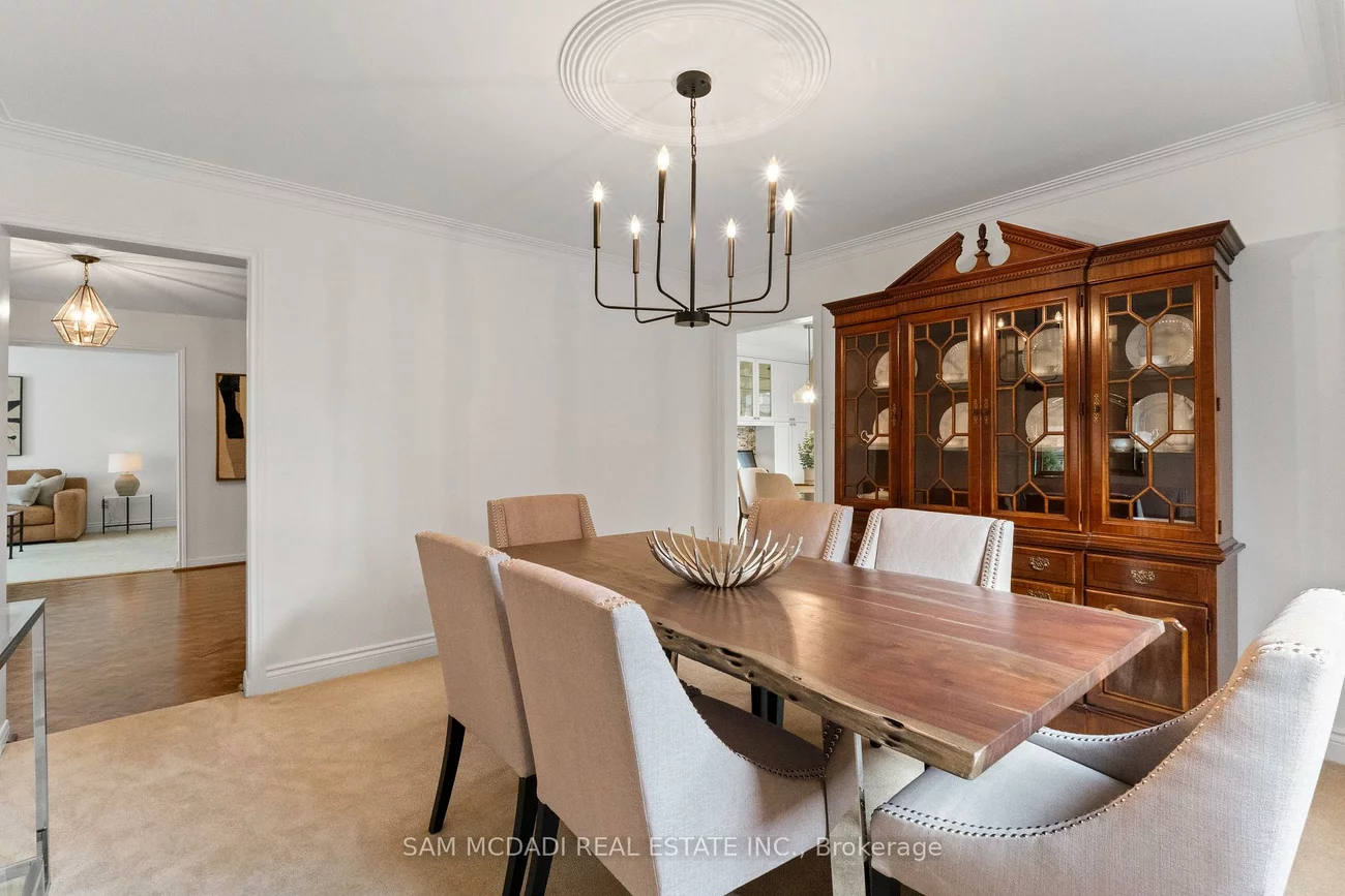 1653, Sherwood Forrest, Sheridan, Mississauga