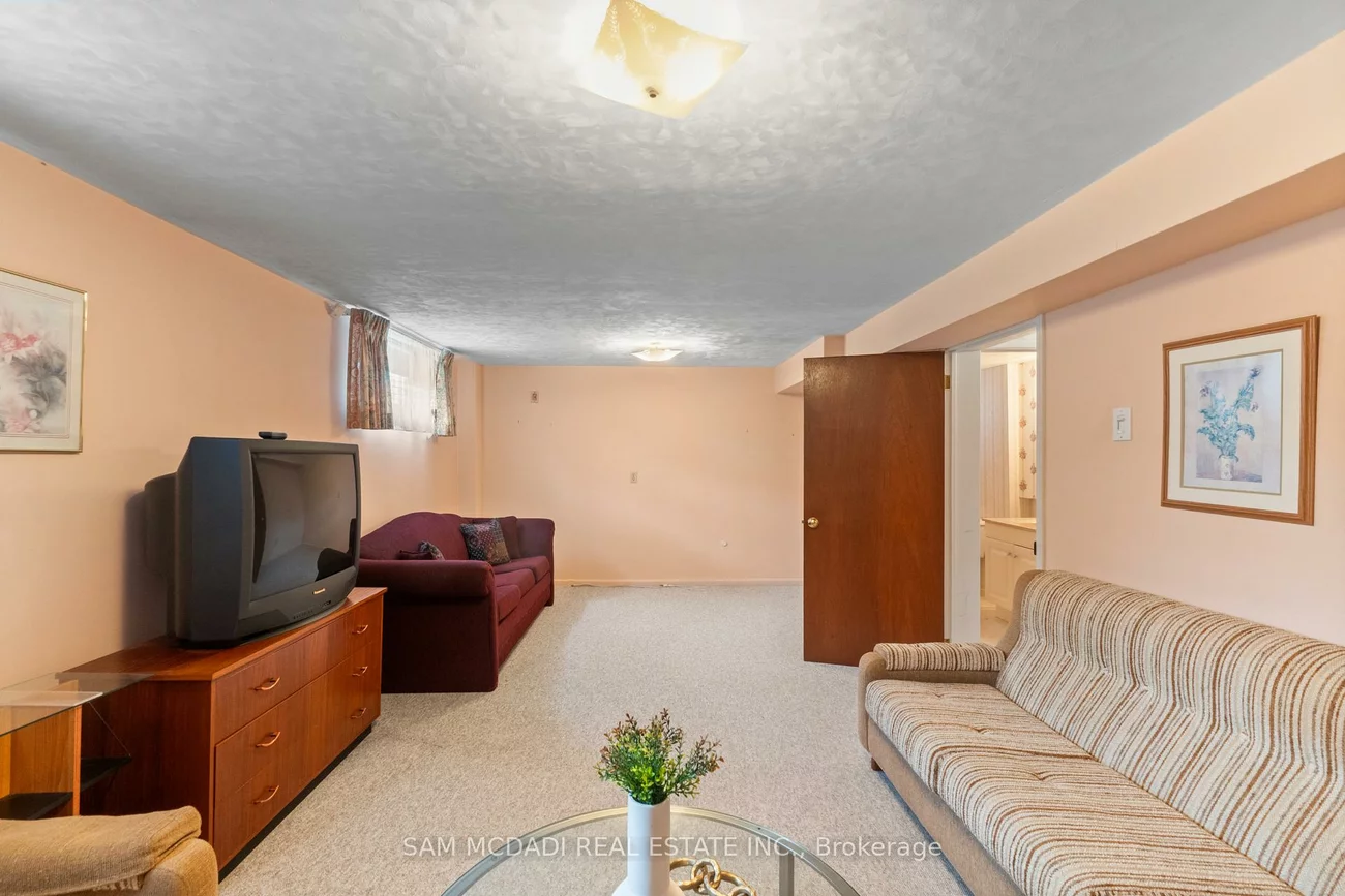 757, Netherton, Applewood, Mississauga