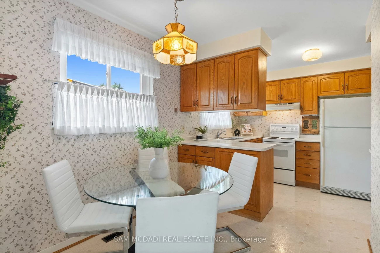 757, Netherton, Applewood, Mississauga