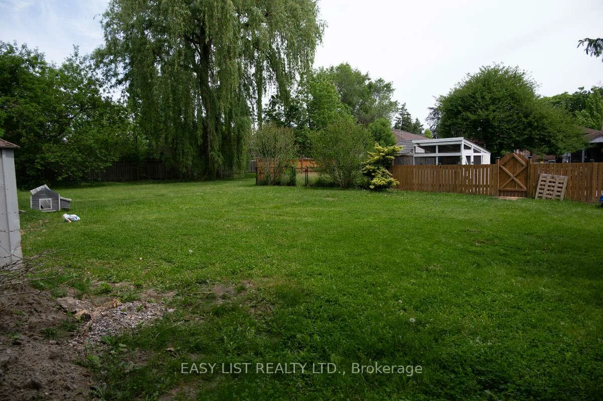 1574, Northmount, Lakeview, Mississauga