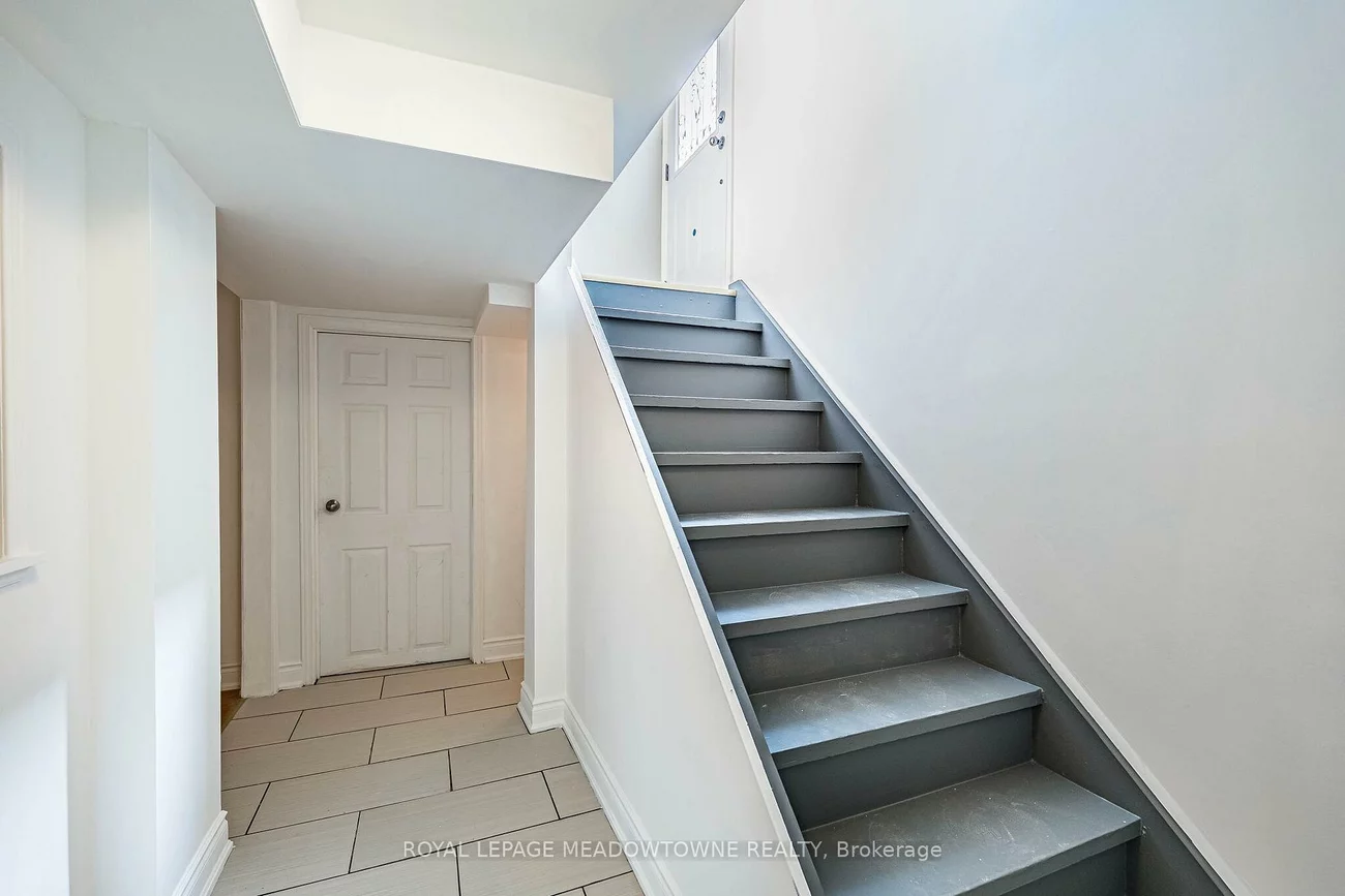 2155, Pashak, Cooksville, Mississauga