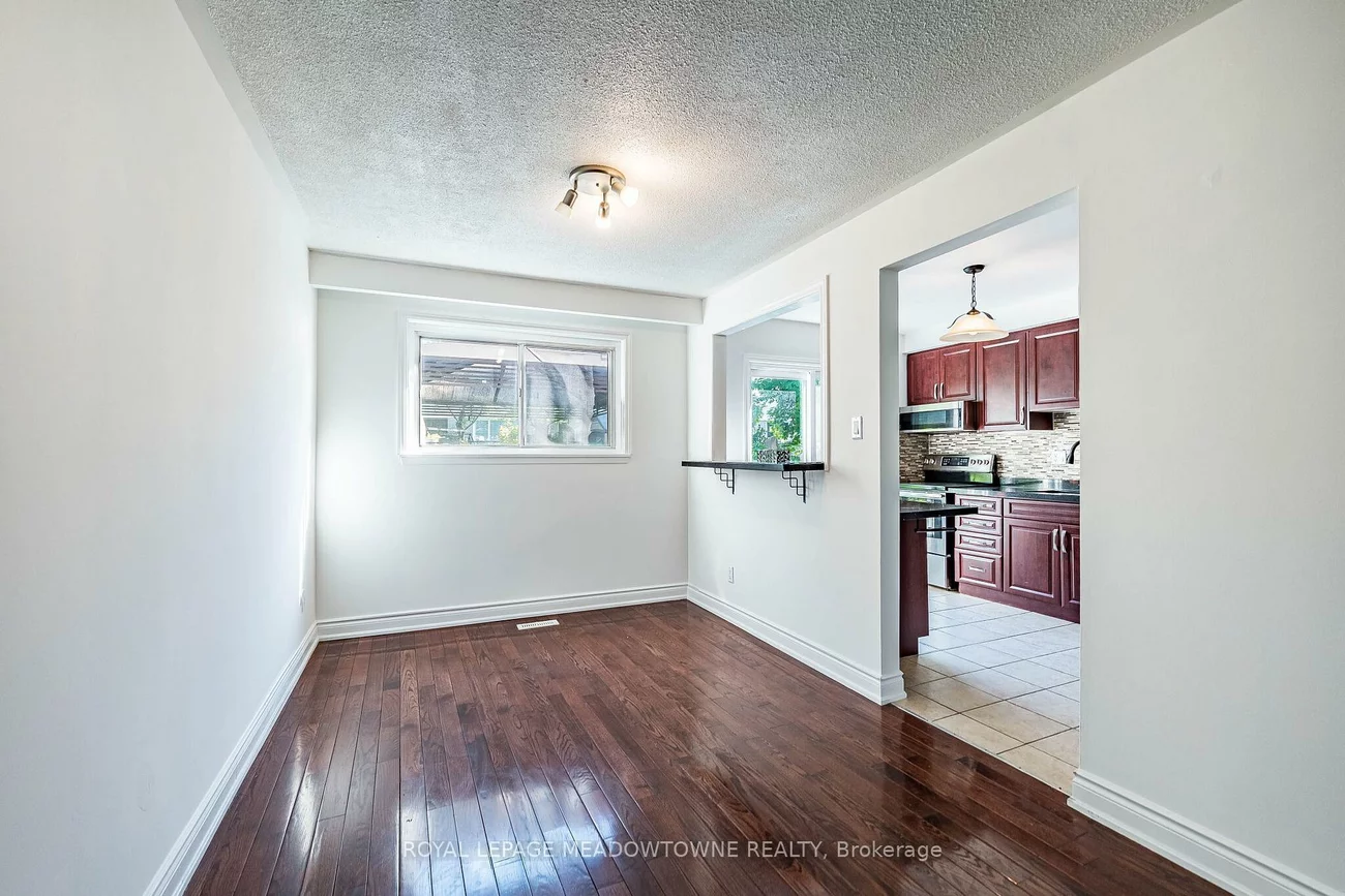2155, Pashak, Cooksville, Mississauga