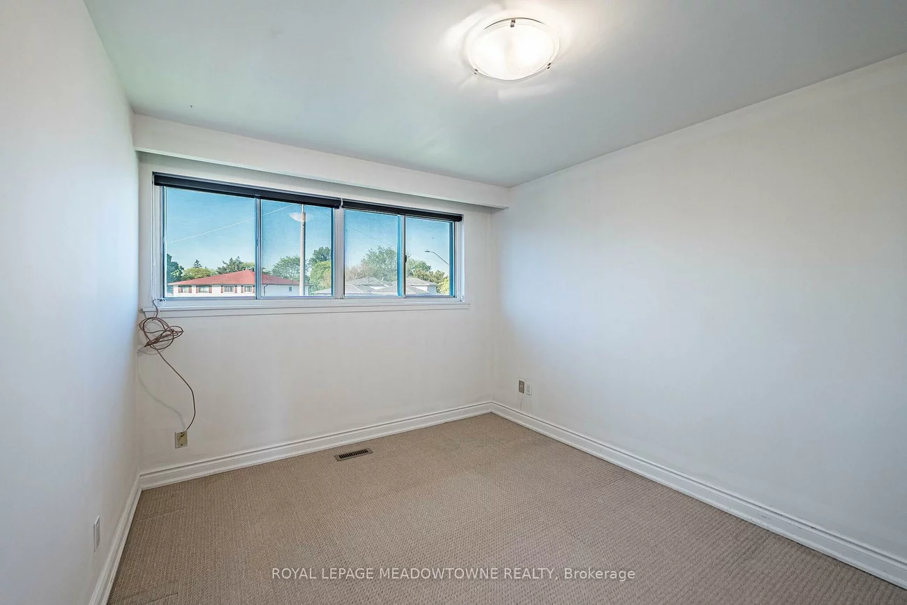 2155, Pashak, Cooksville, Mississauga