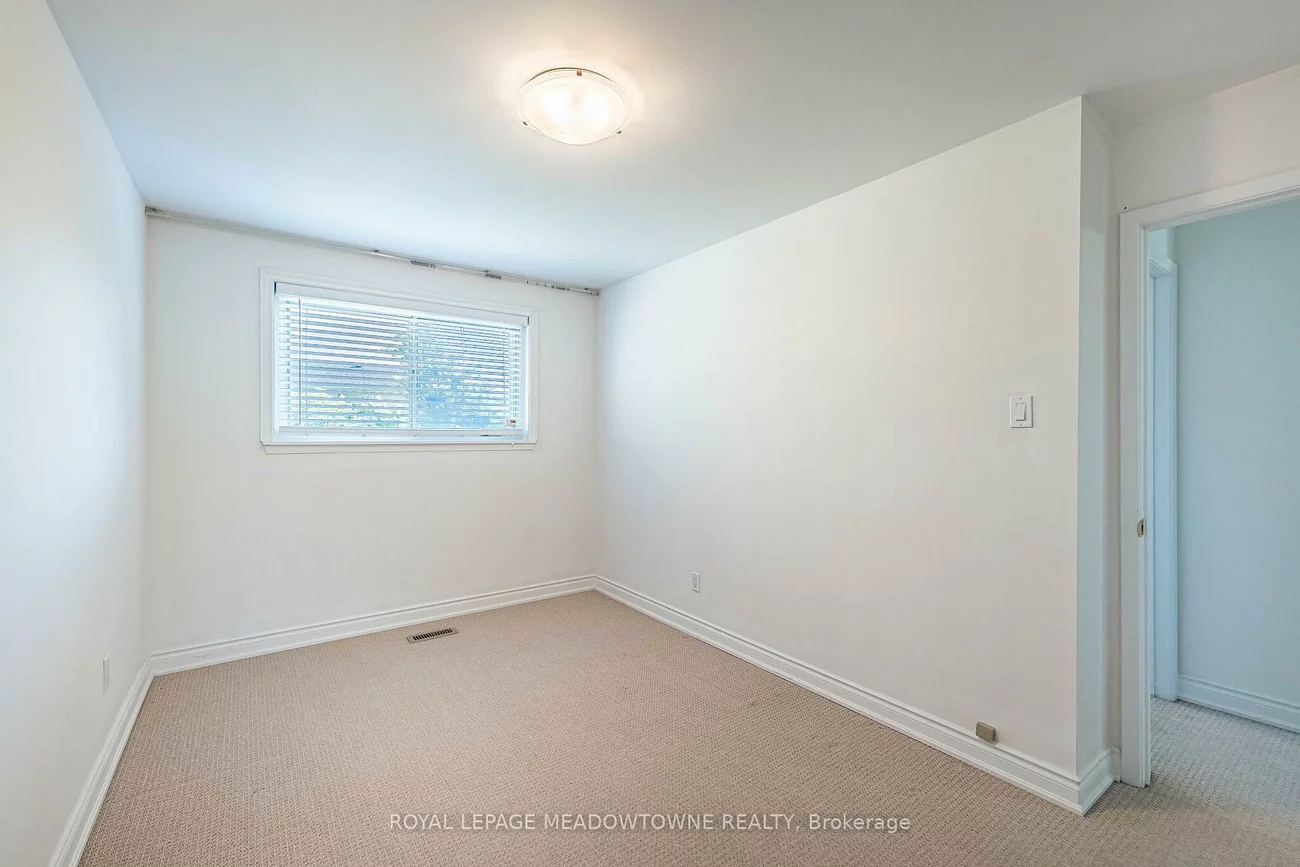 2155, Pashak, Cooksville, Mississauga