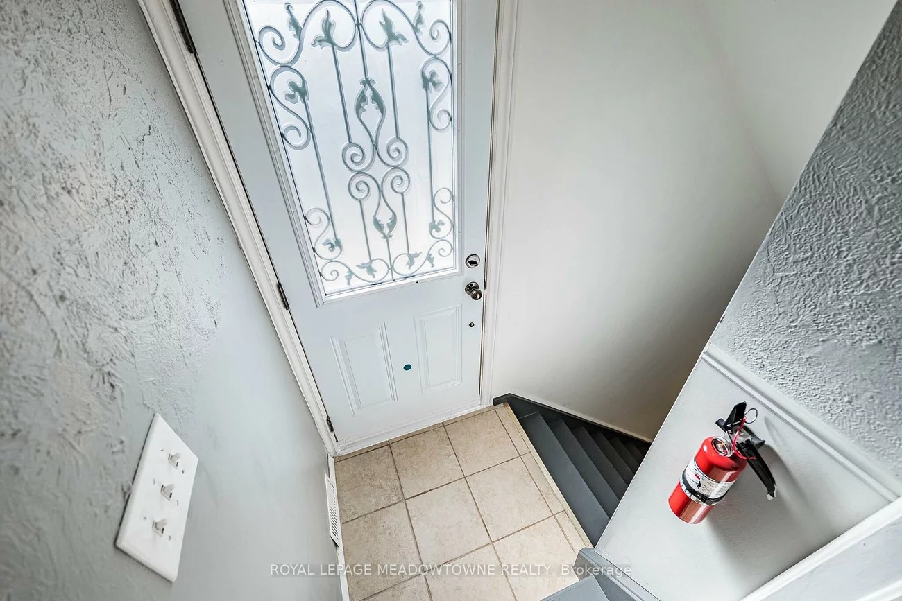 2155, Pashak, Cooksville, Mississauga