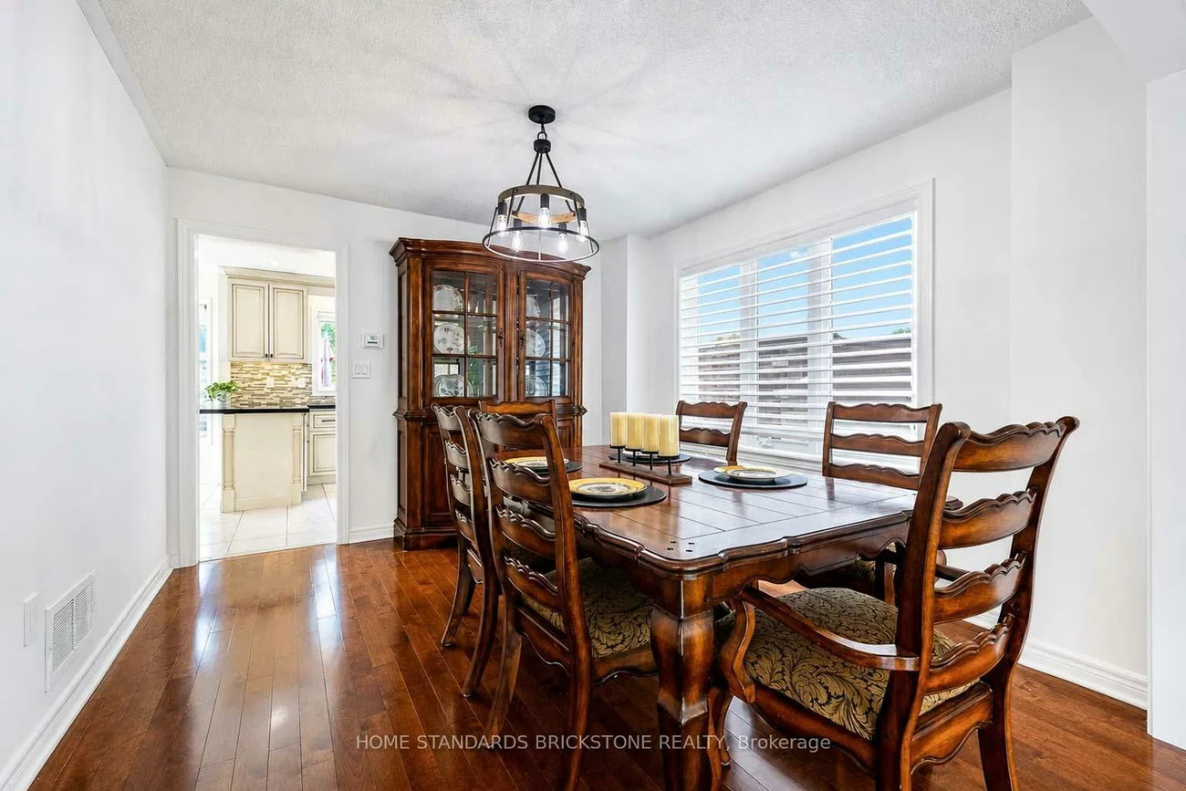 2954, Wisteria, Central Erin Mills, Mississauga