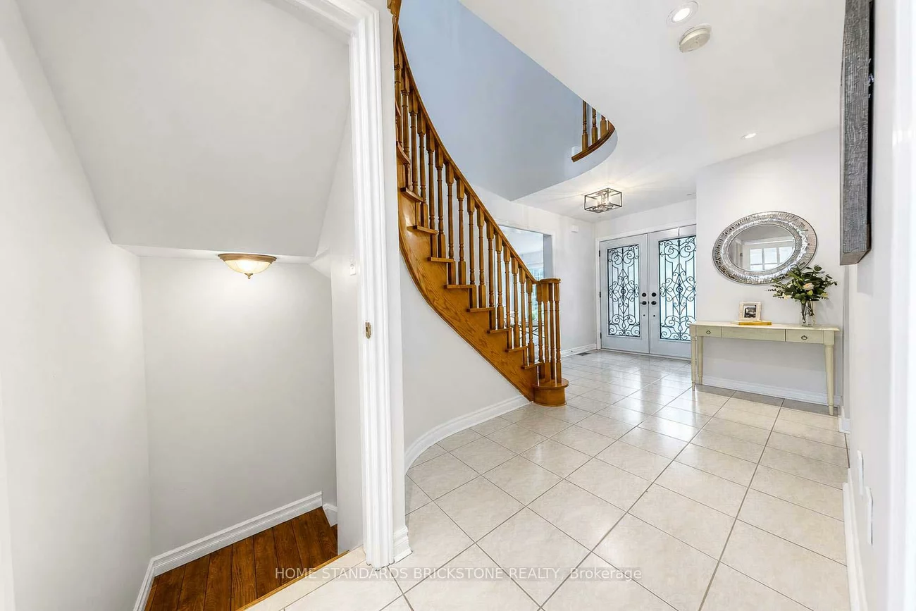2954, Wisteria, Central Erin Mills, Mississauga
