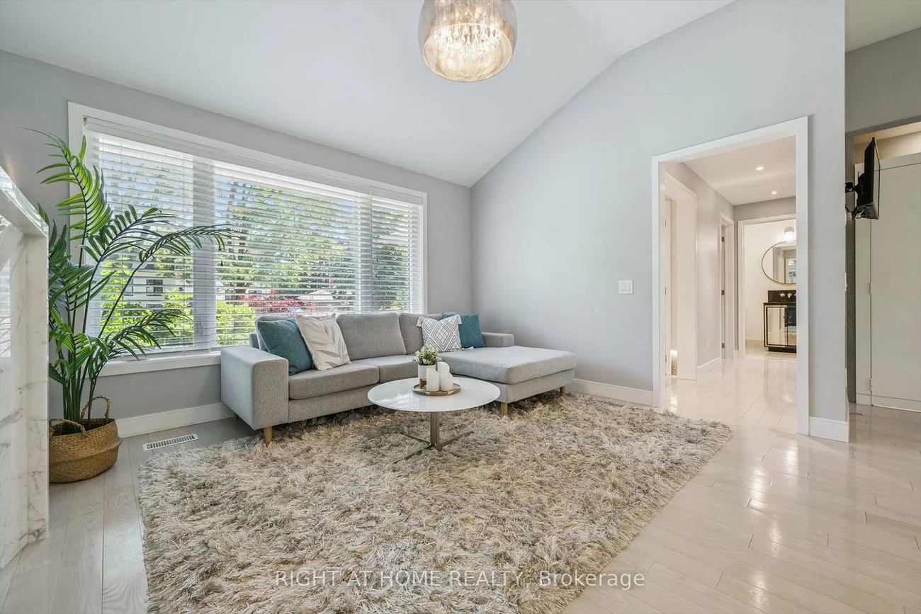 2486, Edenhurst, Cooksville, Mississauga