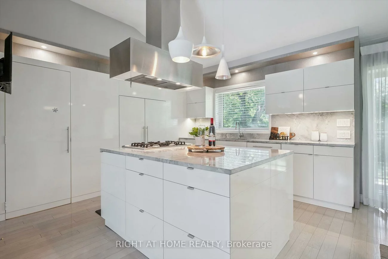 2486, Edenhurst, Cooksville, Mississauga