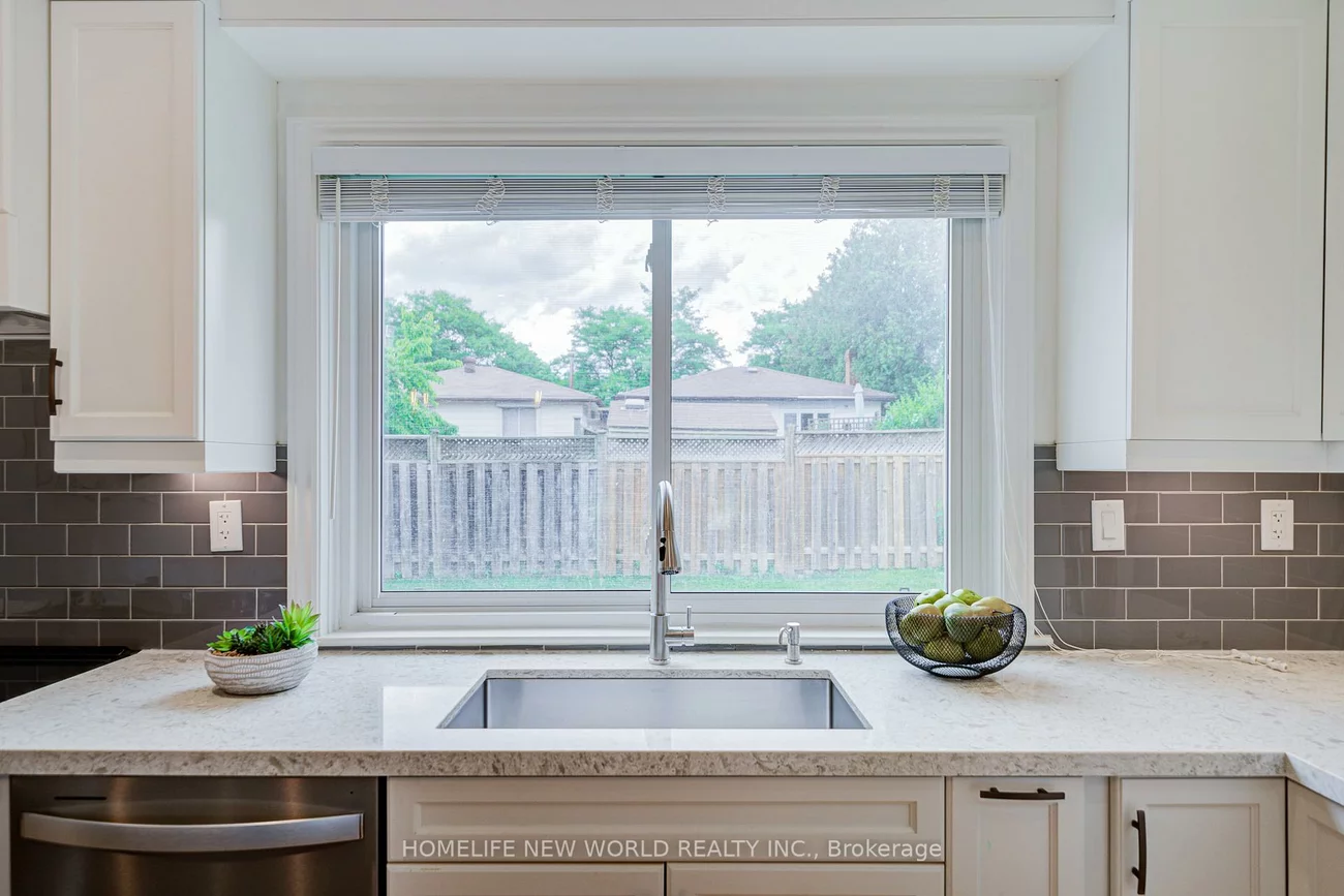 5, Hopedale, Streetsville, Mississauga