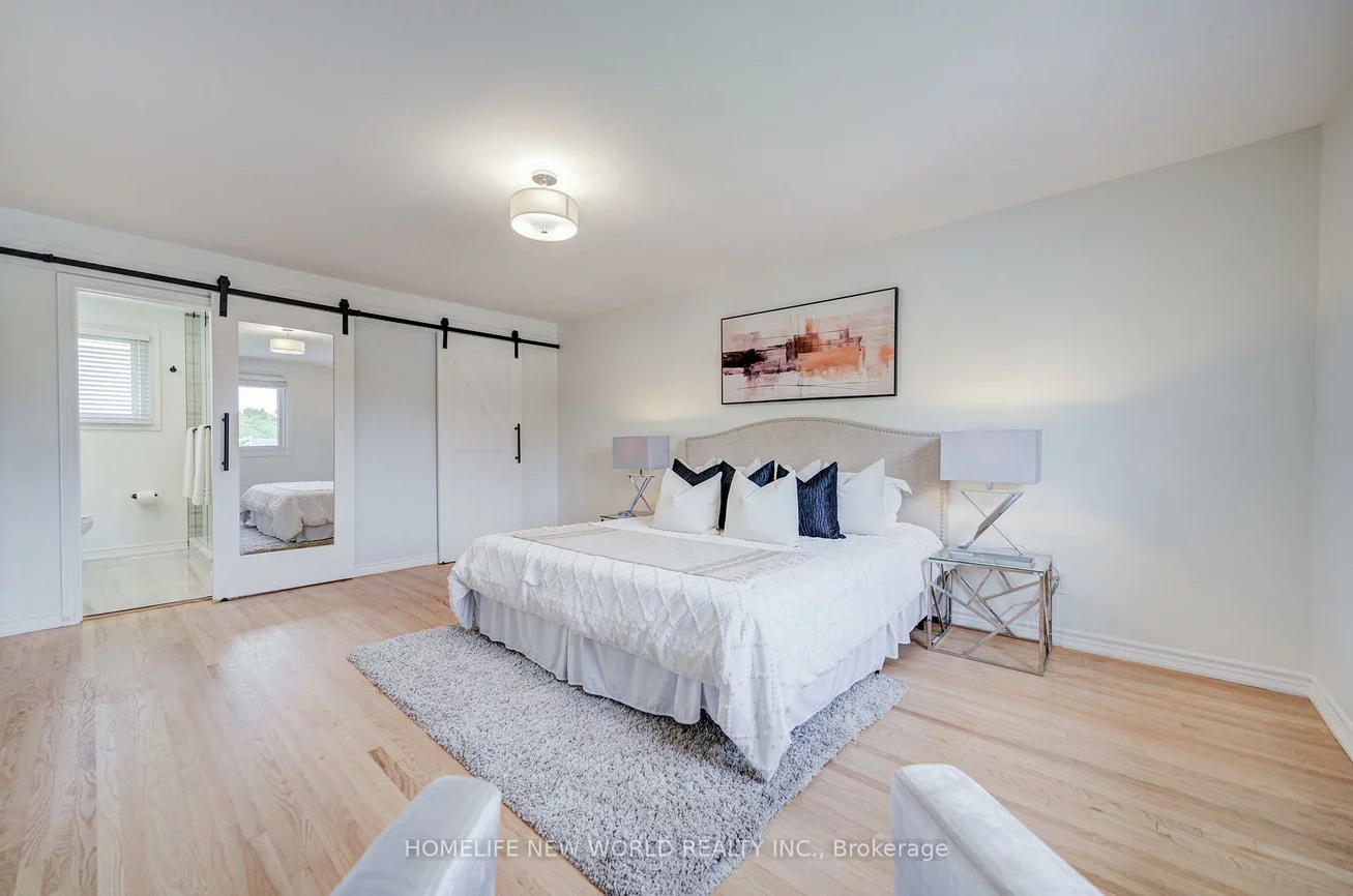 5, Hopedale, Streetsville, Mississauga
