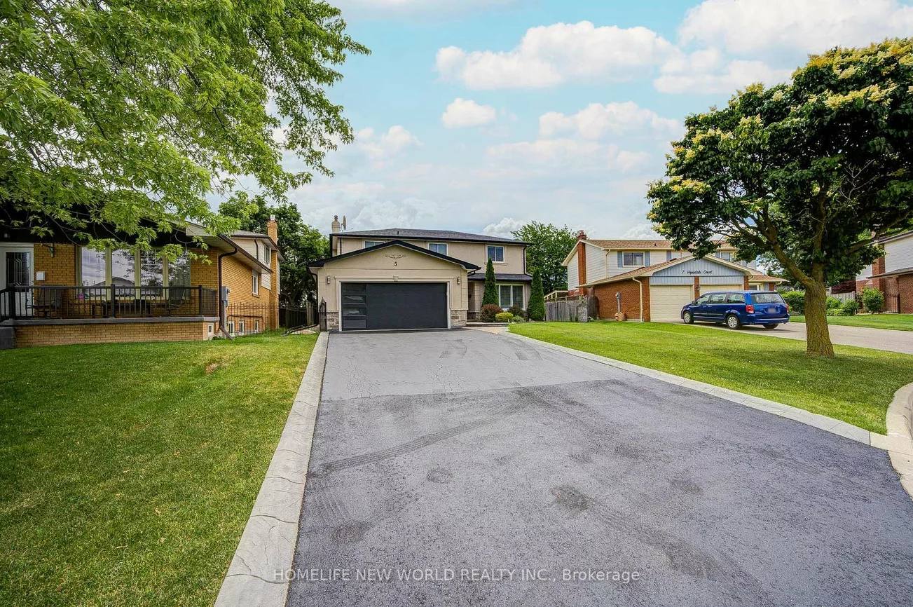 5, Hopedale, Streetsville, Mississauga