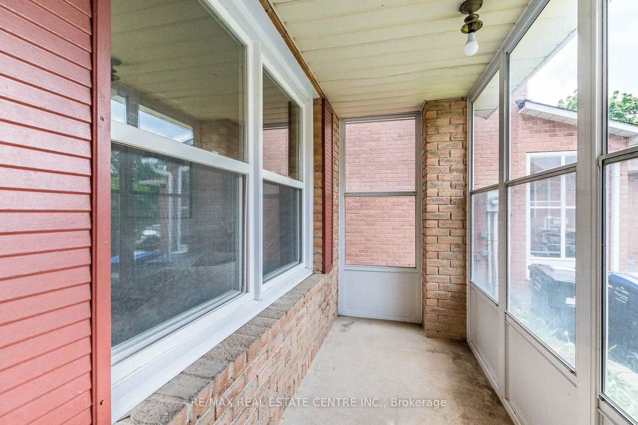 1124, Shagbark, Creditview, Mississauga
