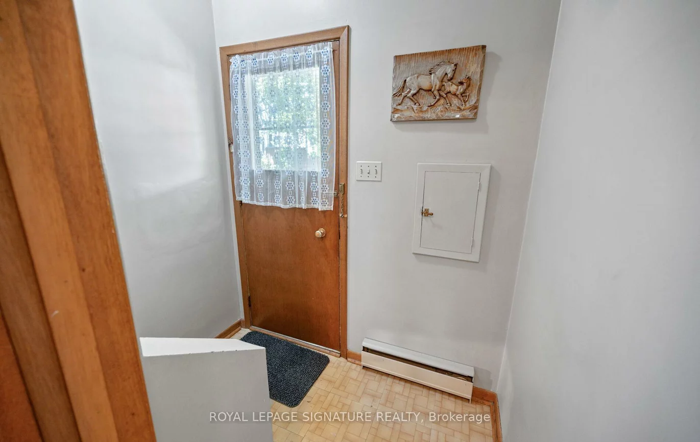 2585, Jarvis, Erindale, Mississauga