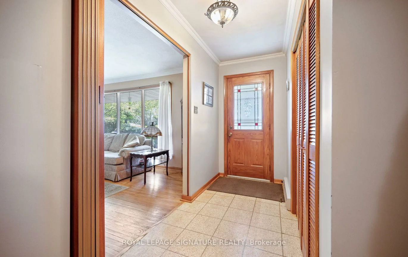 2585, Jarvis, Erindale, Mississauga