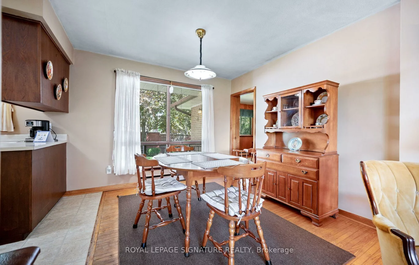 2585, Jarvis, Erindale, Mississauga