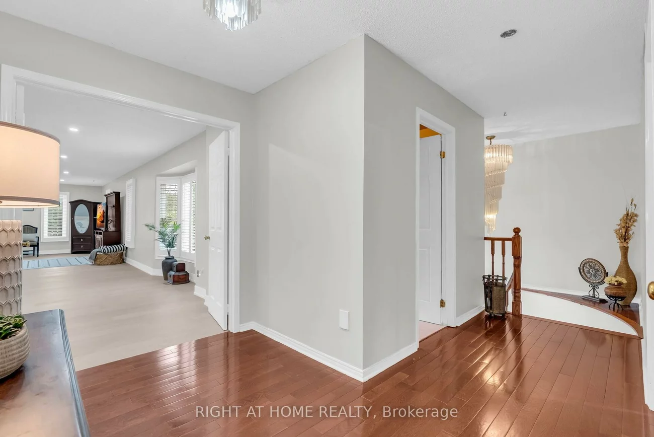 4487, Inchbury, Central Erin Mills, Mississauga