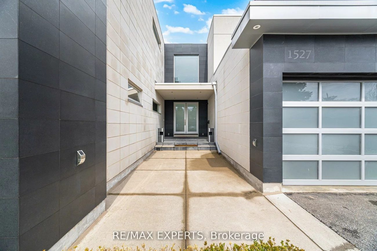 1527, Glenhill, Lorne Park, Mississauga