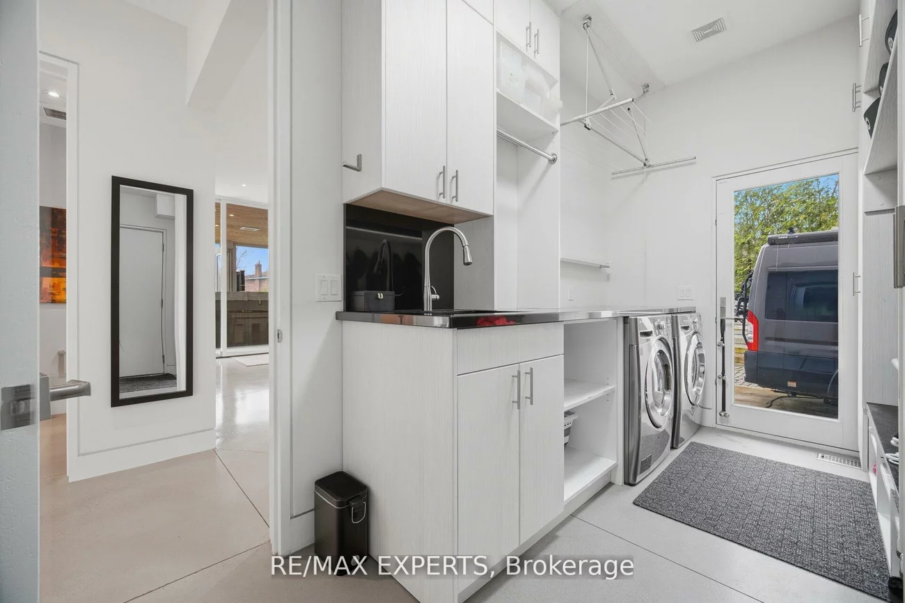 1527, Glenhill, Lorne Park, Mississauga