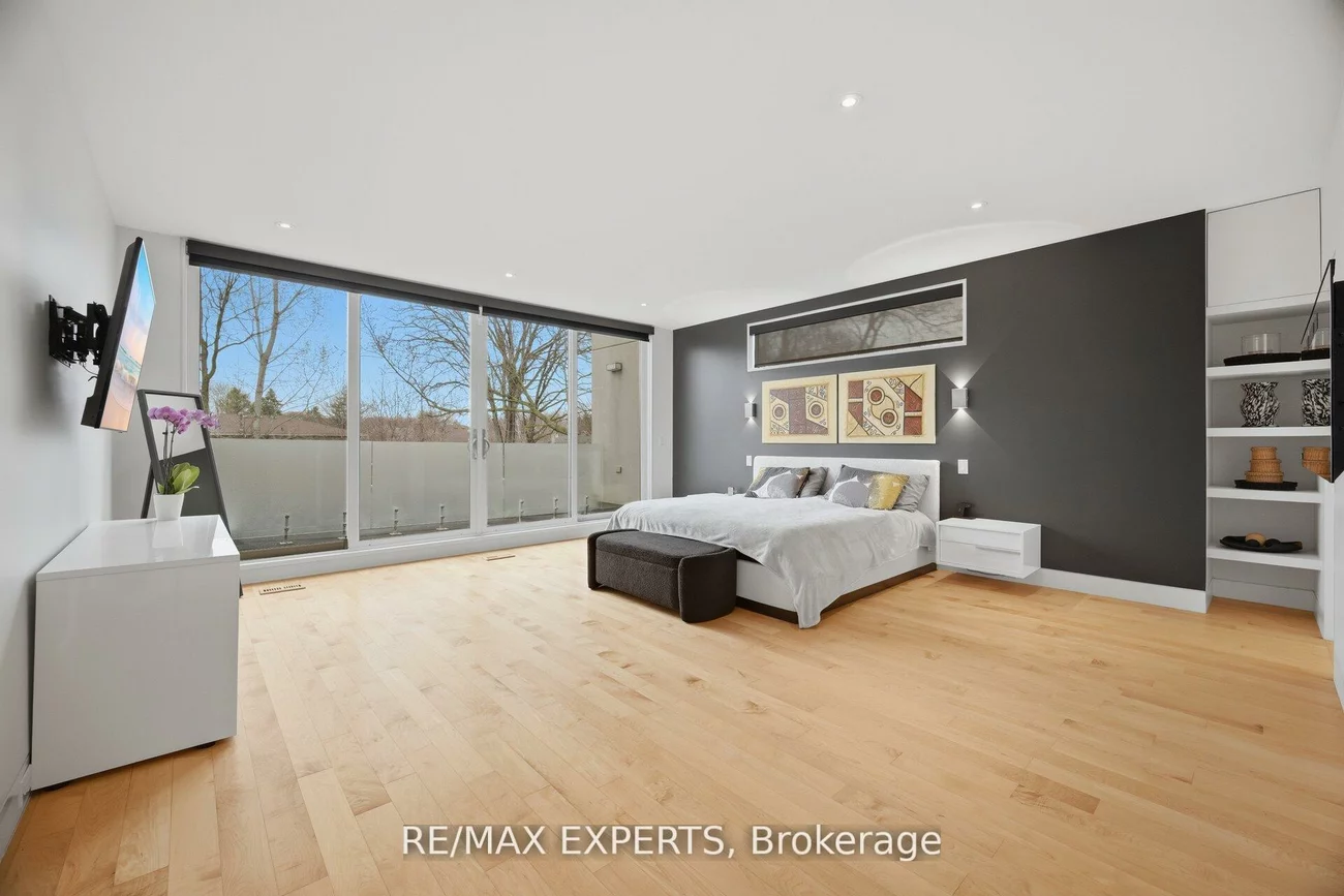 1527, Glenhill, Lorne Park, Mississauga