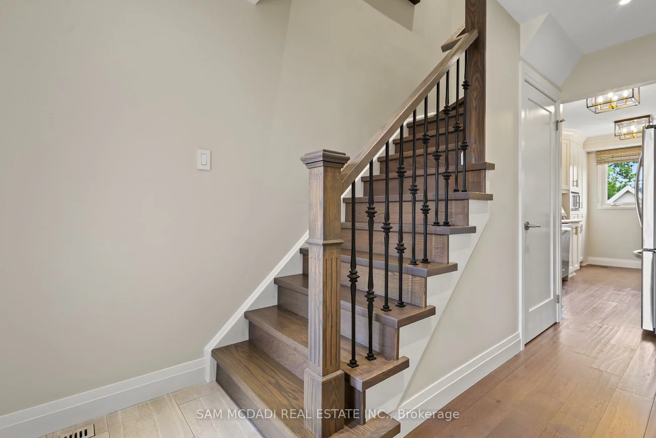 1541, Cuthbert, East Credit, Mississauga