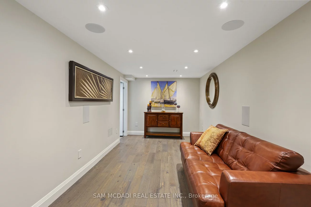 1541, Cuthbert, East Credit, Mississauga