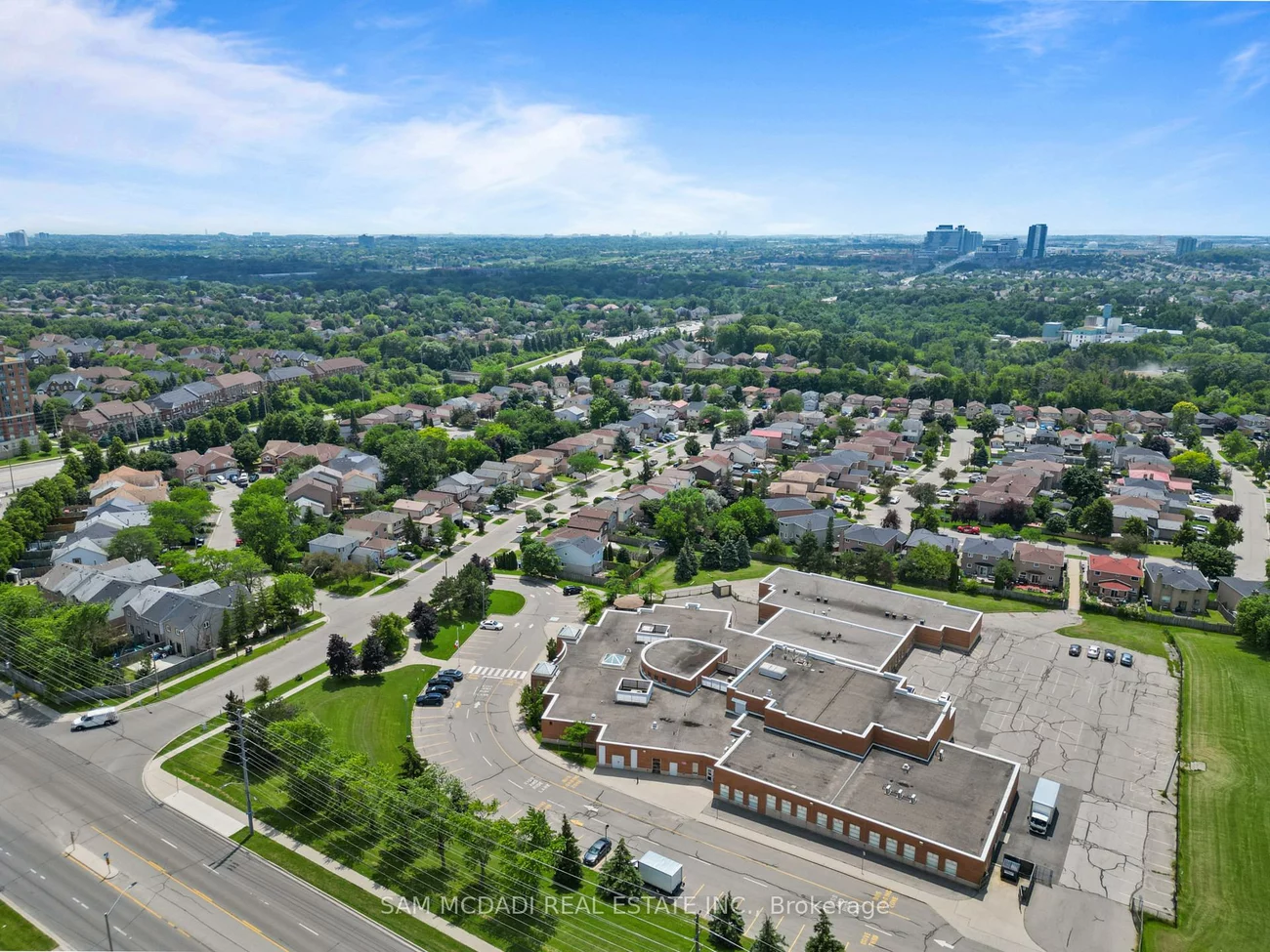1541, Cuthbert, East Credit, Mississauga