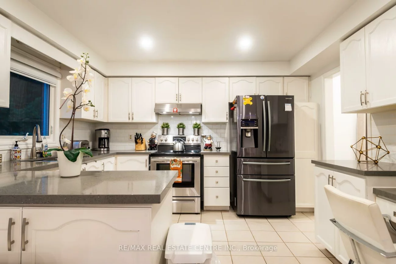 3683, East Park, Erin Mills, Mississauga