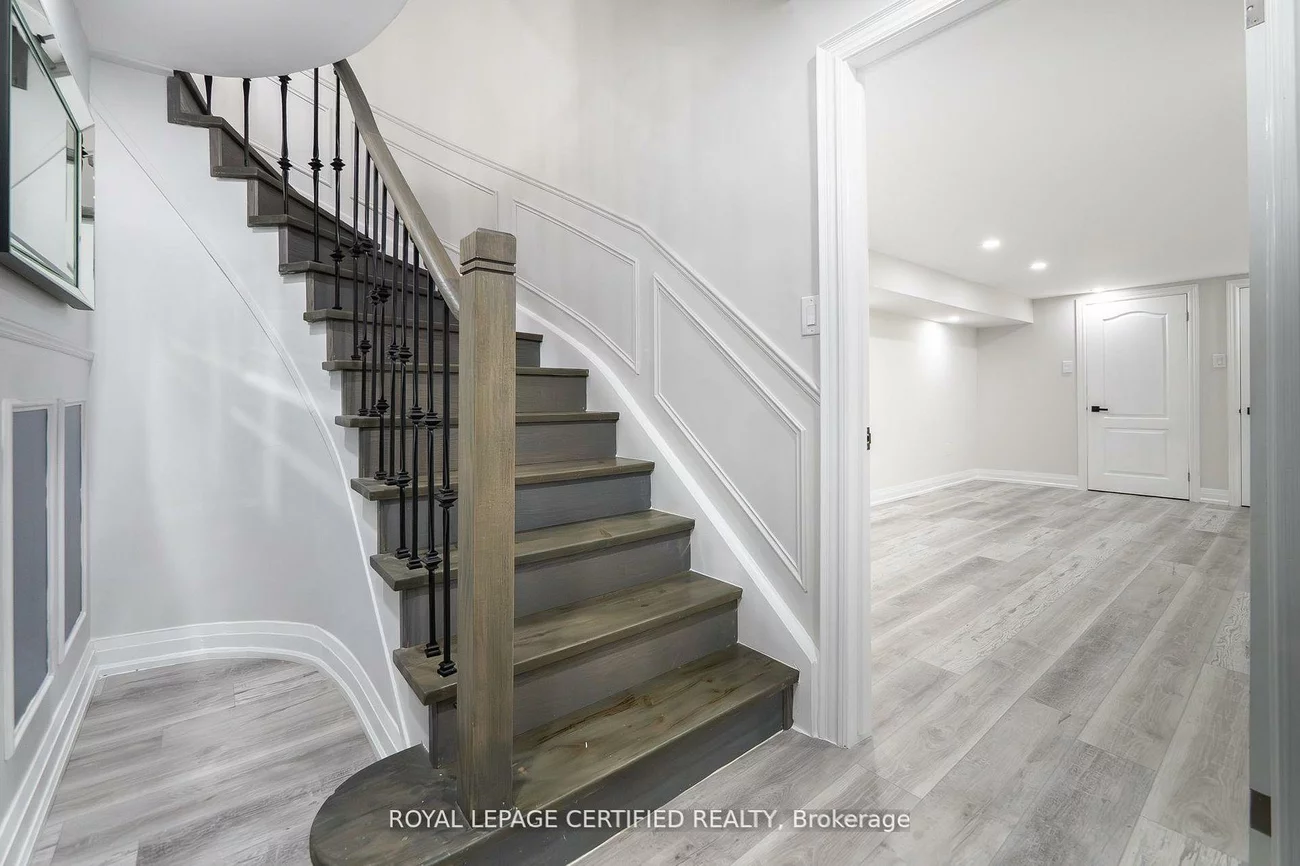 4174, Trellis, Erin Mills, Mississauga
