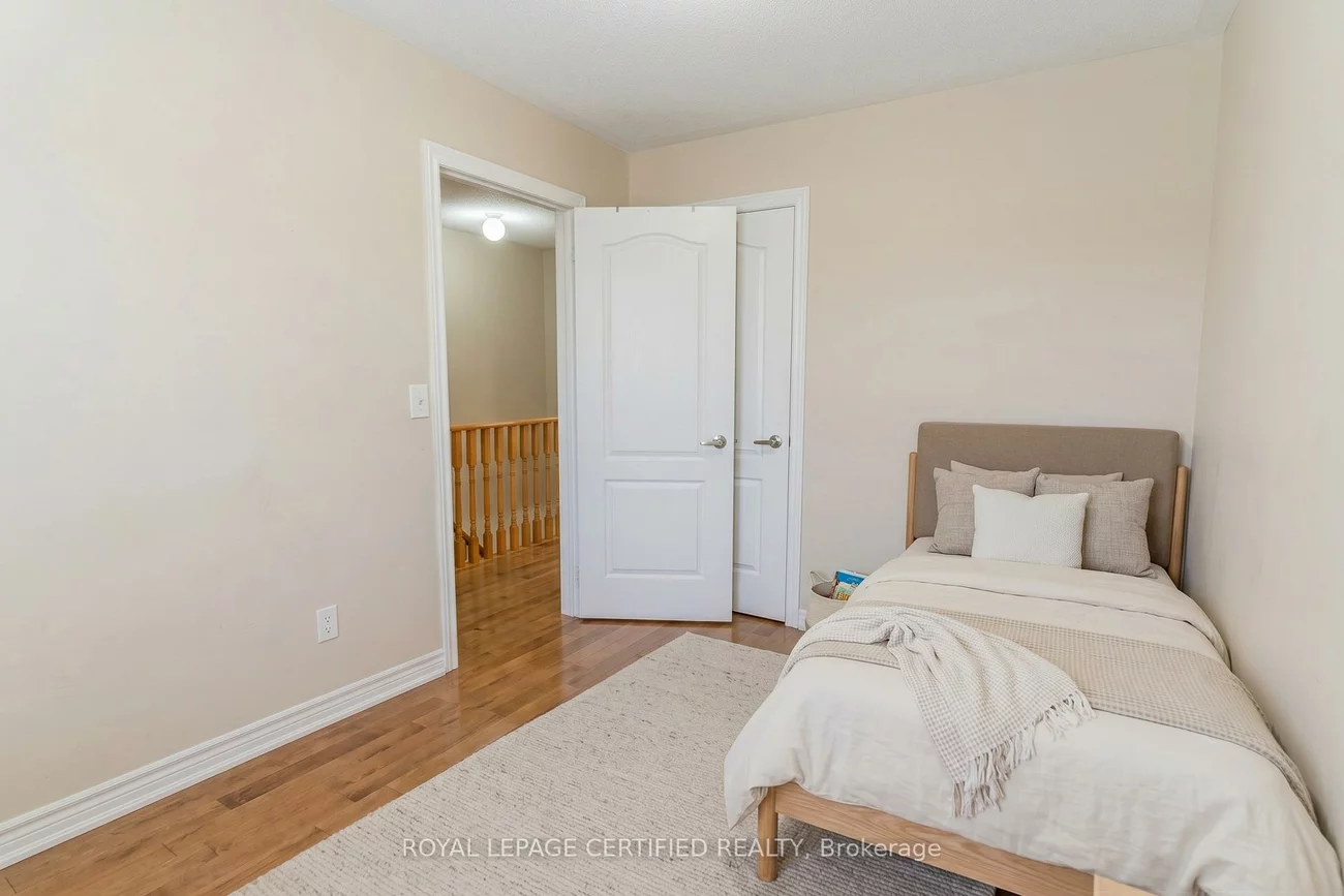 7177, Village, Meadowvale Village, Mississauga