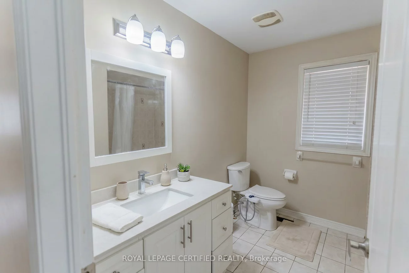 7177, Village, Meadowvale Village, Mississauga