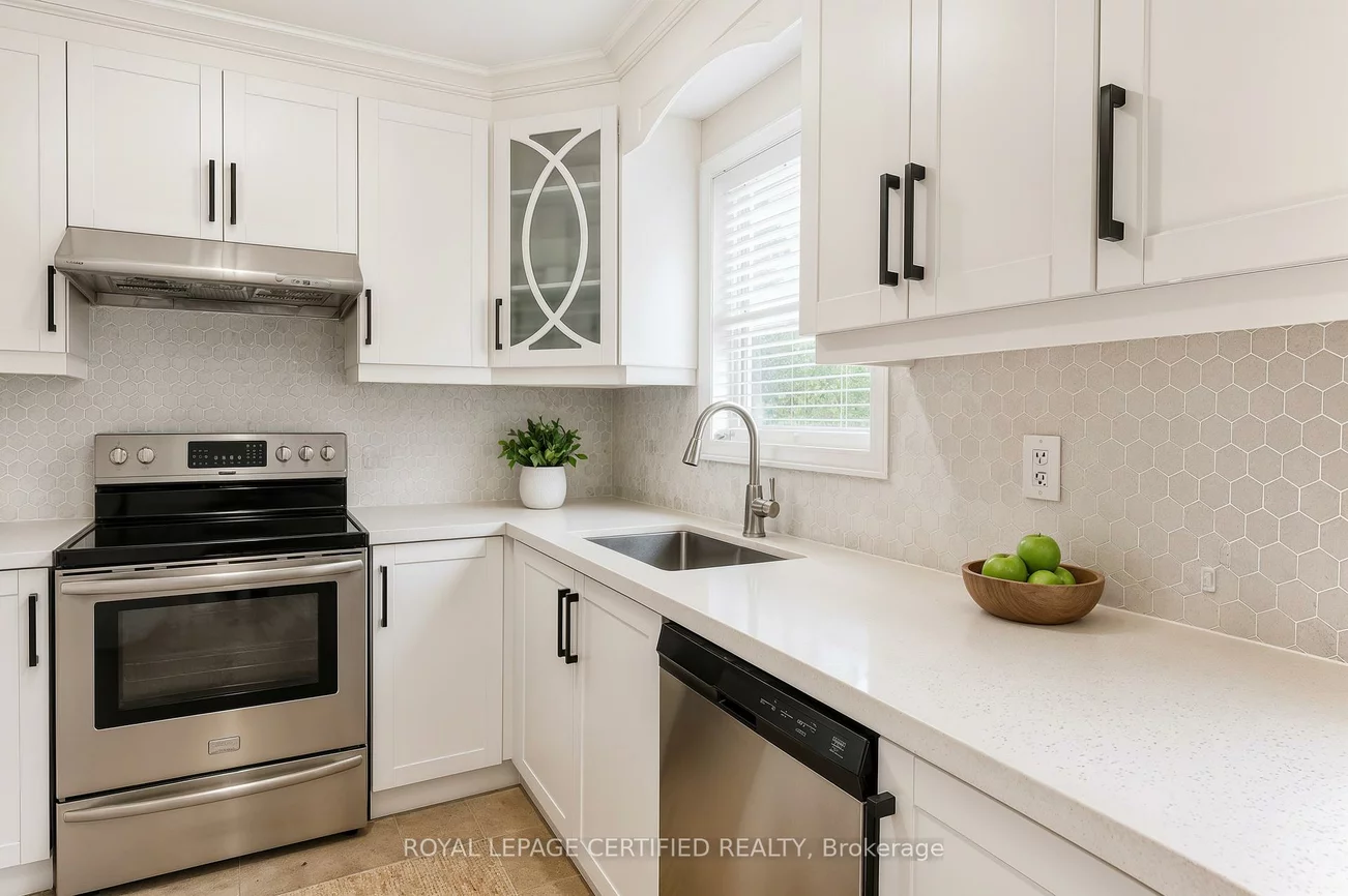 7177, Village, Meadowvale Village, Mississauga
