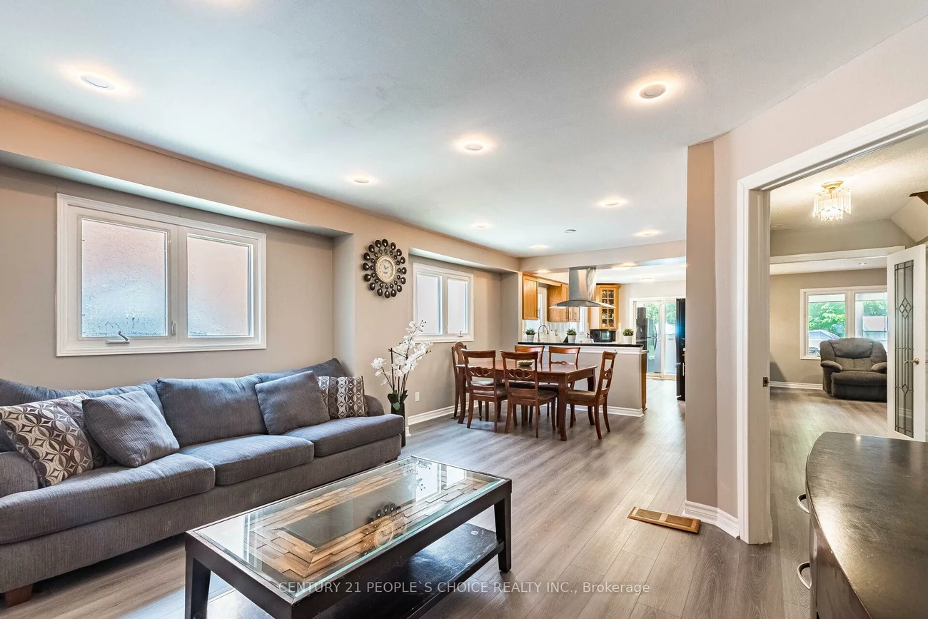 4844, Owl, Hurontario, Mississauga