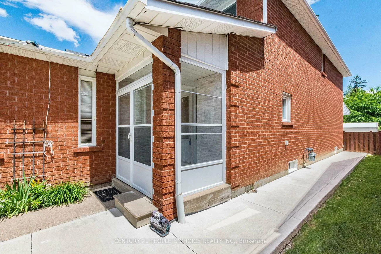 4844, Owl, Hurontario, Mississauga