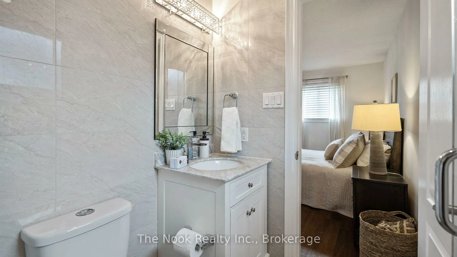 938, Wetherby, Rathwood, Mississauga