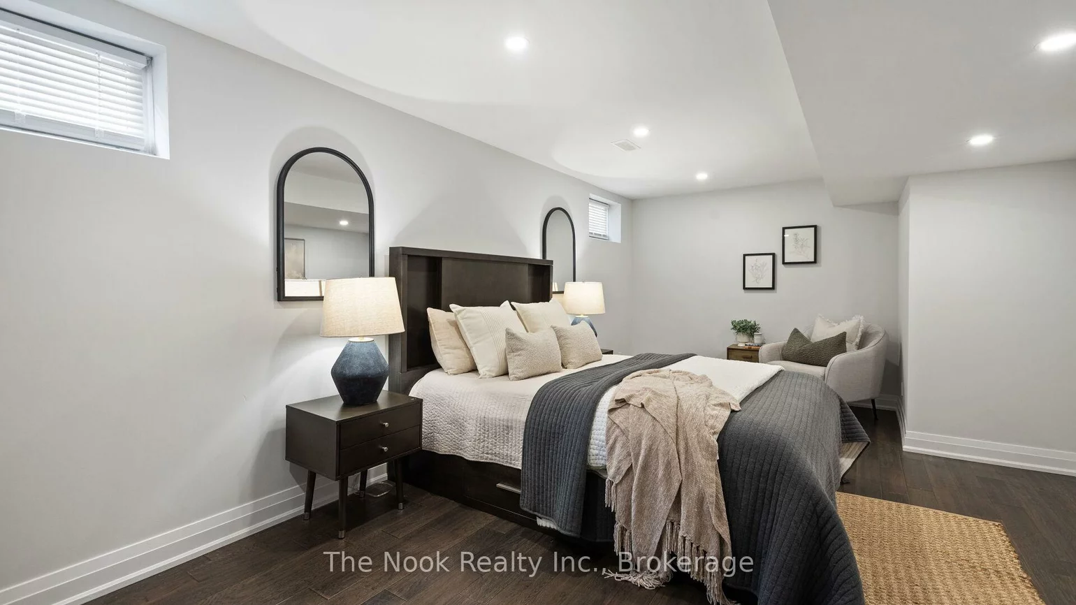 938, Wetherby, Rathwood, Mississauga