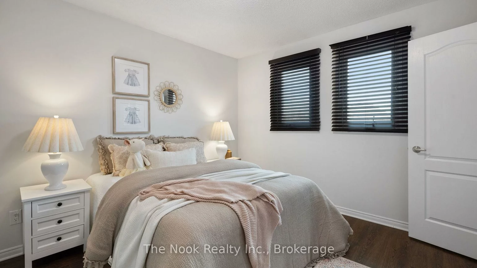 938, Wetherby, Rathwood, Mississauga