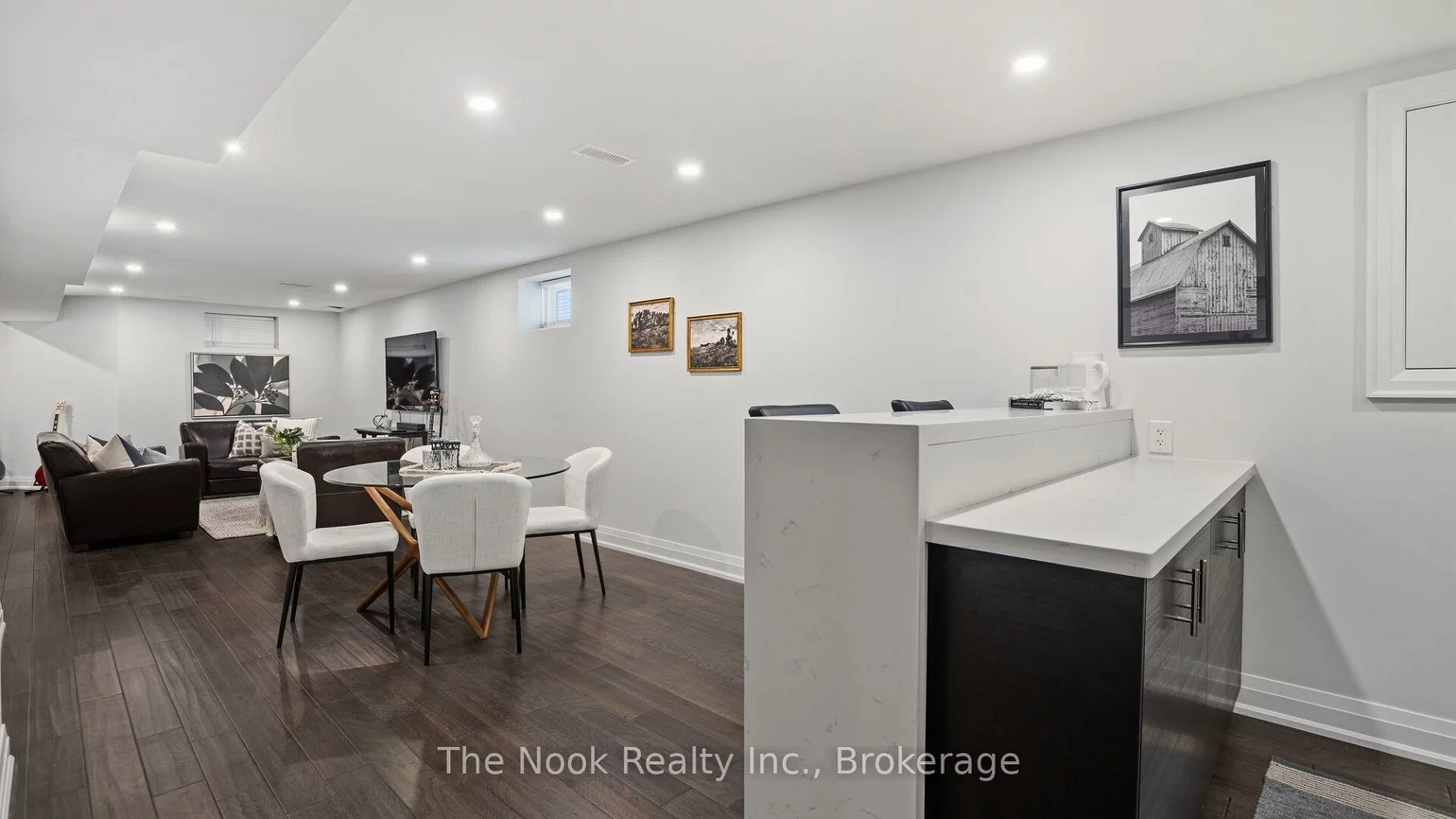 938, Wetherby, Rathwood, Mississauga