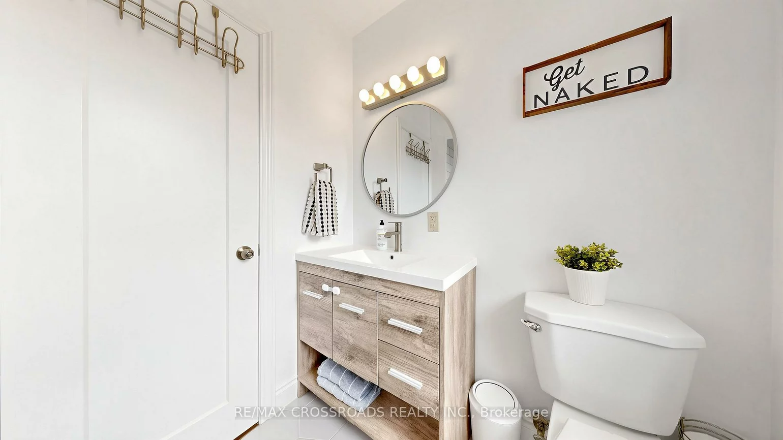 2274, Wiseman, Clarkson, Mississauga