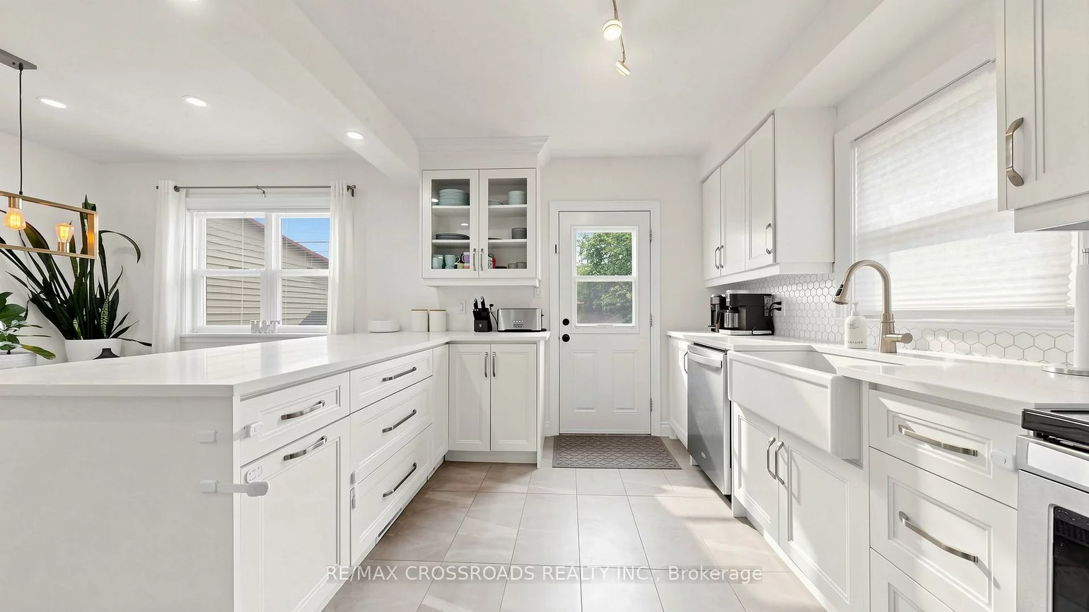 2274, Wiseman, Clarkson, Mississauga