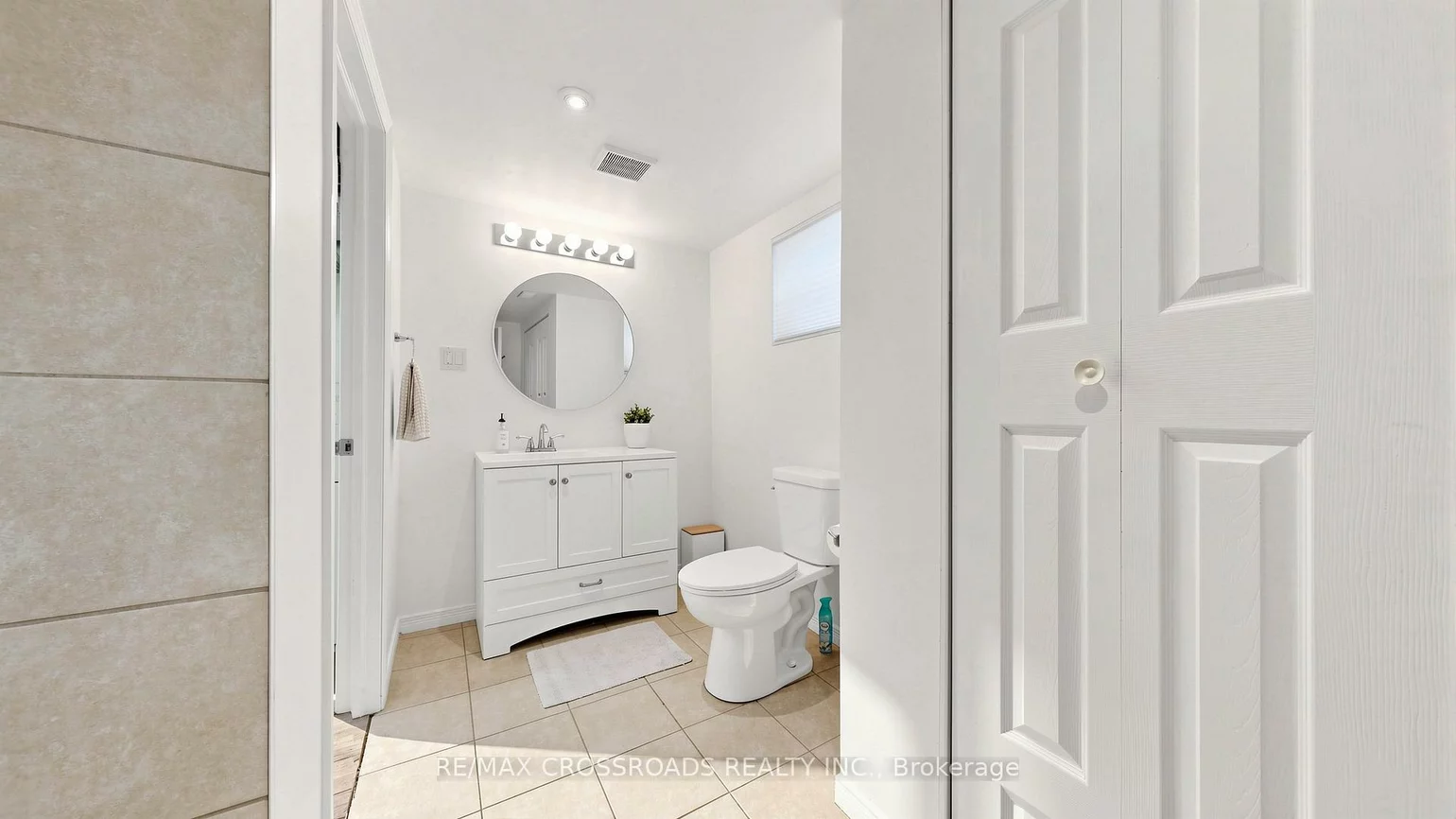 2274, Wiseman, Clarkson, Mississauga