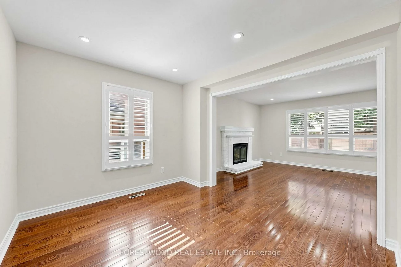 4616, Inverness, East Credit, Mississauga