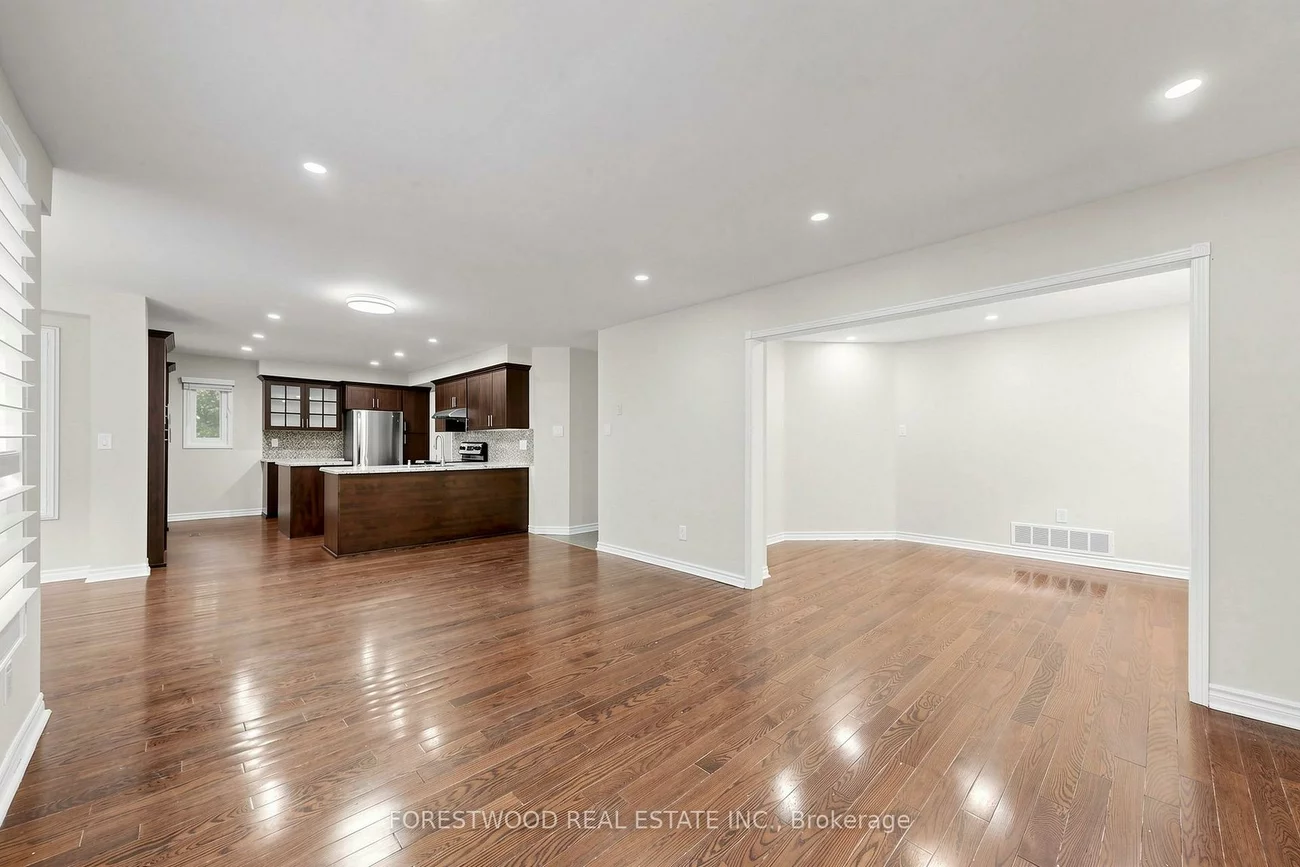 4616, Inverness, East Credit, Mississauga