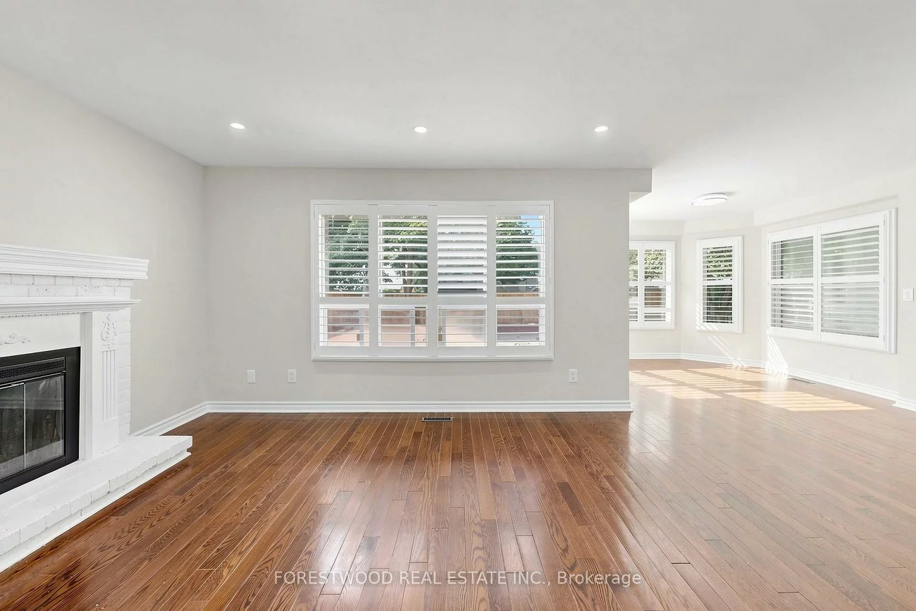 4616, Inverness, East Credit, Mississauga
