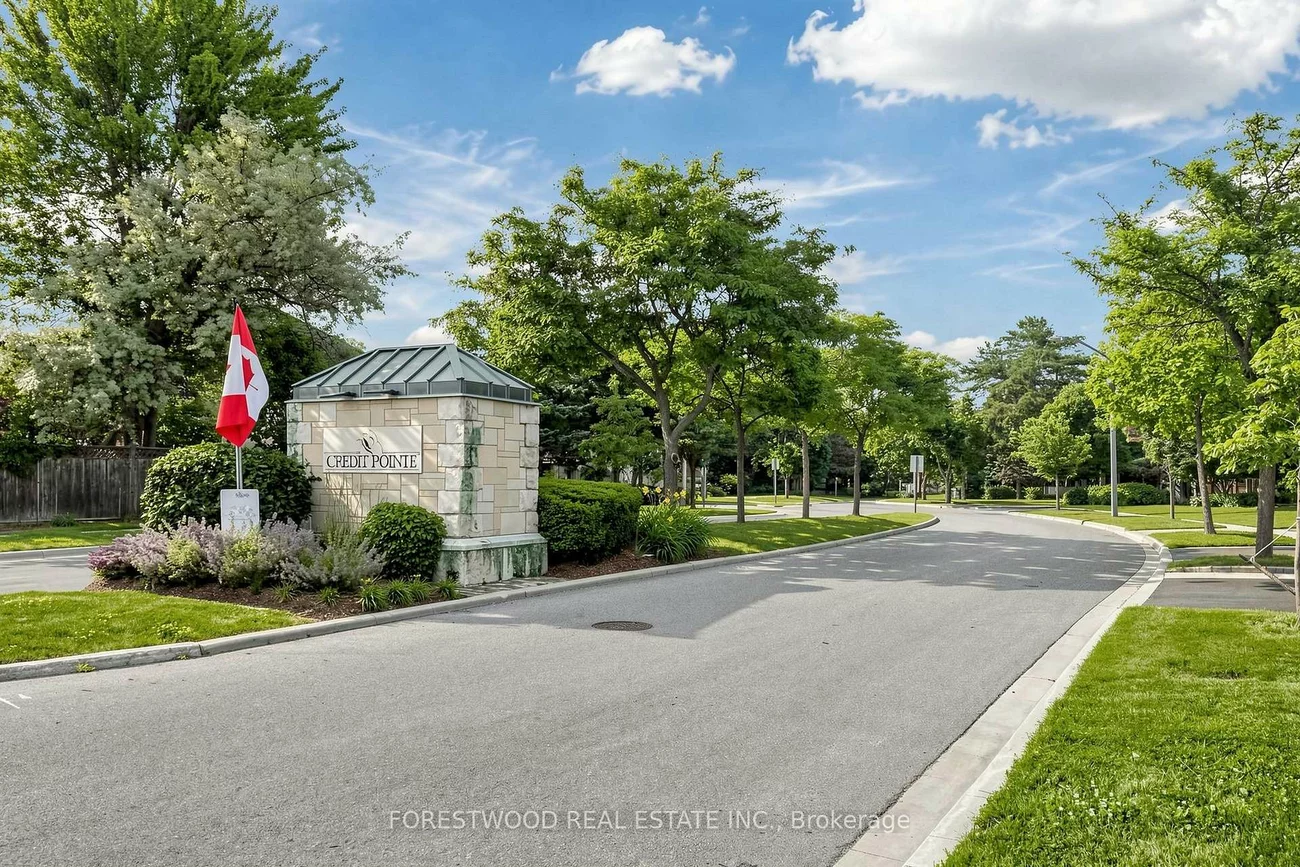 4616, Inverness, East Credit, Mississauga