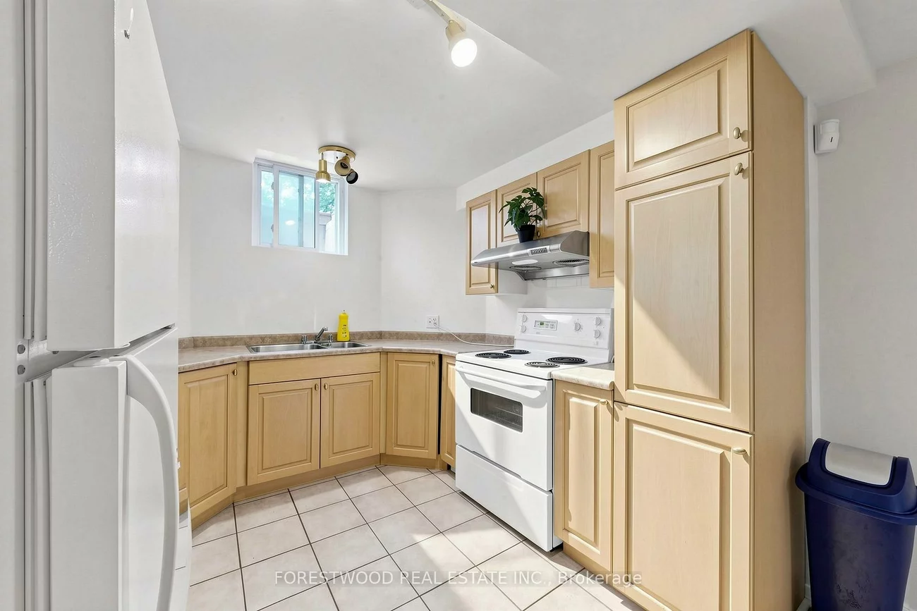4616, Inverness, East Credit, Mississauga