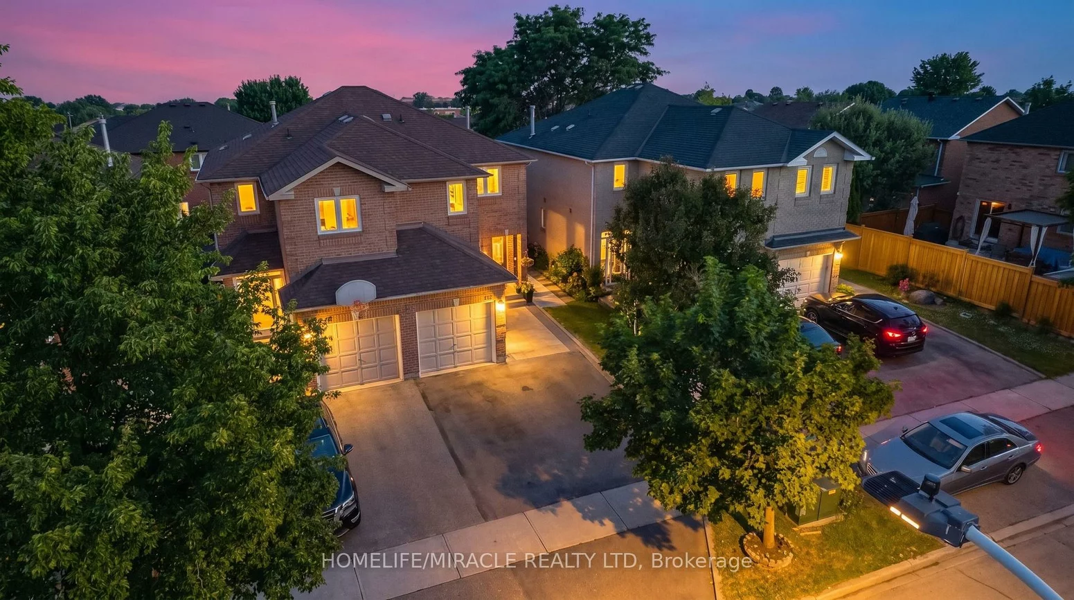 5591, Whistler, Hurontario, Mississauga